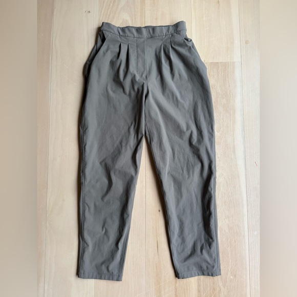 Lululemon Essential High Rise Trouser - Picture 1 of 4